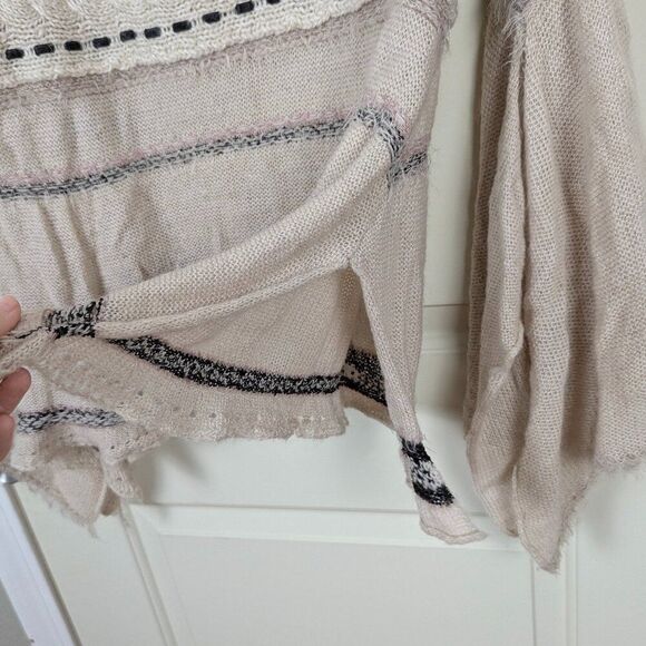 Free People | Cream Cable Knit Distressed Sweater Size Extra Small - Picture 10 of 14